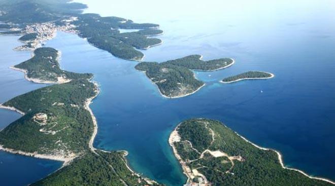 Croatia - so many islands ©  SW